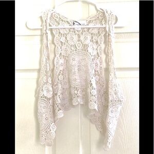 IMAGINARY VOYAGE CROCHET VEST